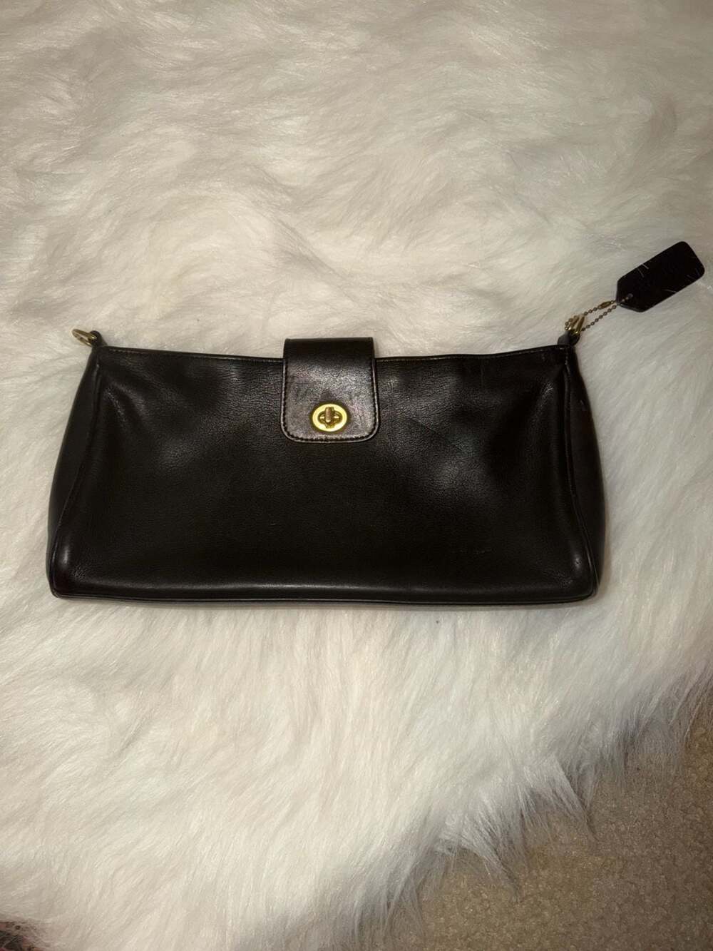 Vintage 1991 Coach Penelope 9818 Black Leather Demi Turn-Lock Bag  No Strap